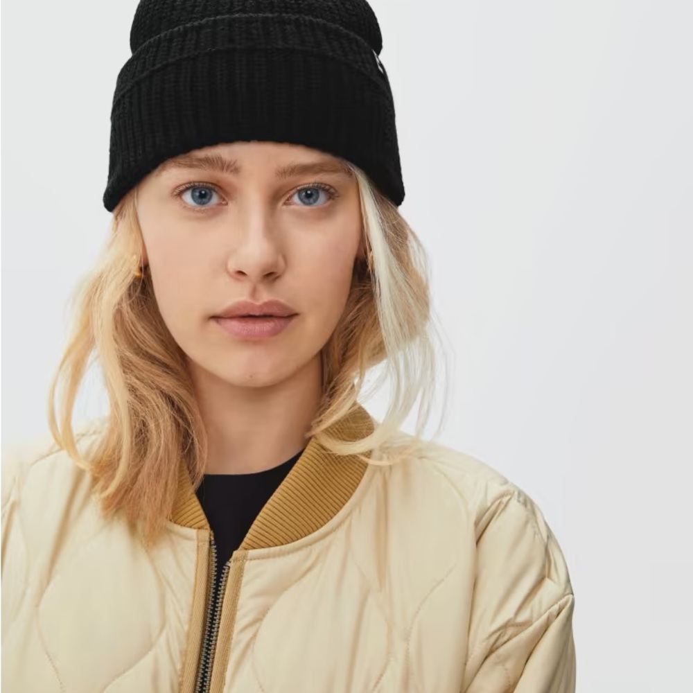 Everlane cotton beanie